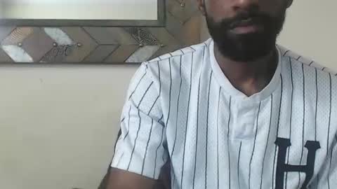 Snapshot of derekthetruth2 chatting on 05.17.26 derekthetruth2 online show from 05.17.26
