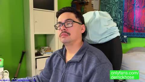 Derrick Hose online show from 01.11.25