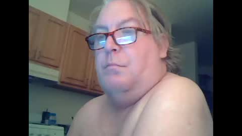 Snapshot of derrickkearley2055 chatting on 11.21.25 derrickkearley2055 online show from 11.21.25