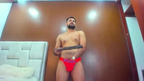 DerryBigger CM online show from 02.28.26