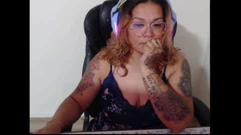 Snapshot of desertadventures25 chatting on 03.24.26 desertadventures25 online show from 03.24.26