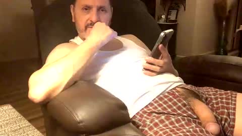 Snapshot of desertdaddy658488 chatting on 02.07.26 desertdaddy658488 online show from 02.07.26