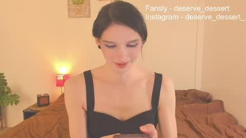 Snapshot of deserve_dessert chatting on 04.24.26 Domi online show from 04.24.26