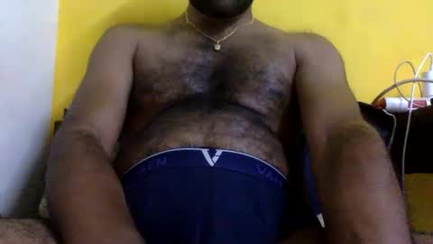 Snapshot of desi_suckable chatting on 01.26.25 desisuckable online show from 01.26.25