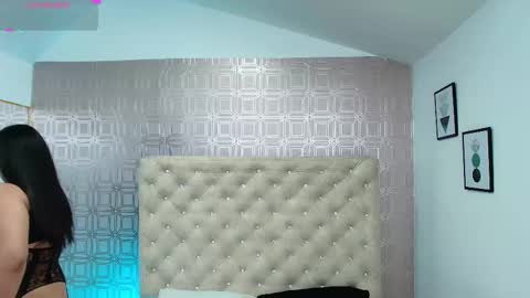 Snapshot of desire_sara chatting on 03.06.25 Sara Desire online show from 03.06.25