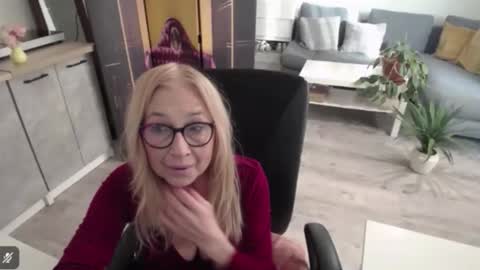 Snapshot of desiresofia chatting on 03.09.26 S O F I A online show from 03.09.26