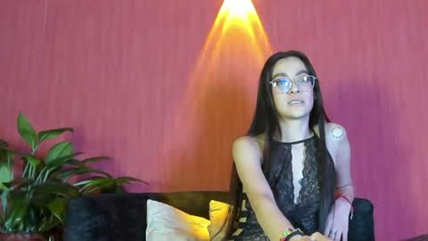 Snapshot of desiring__angel chatting on 07.12.26 Desiring Angel online show from 07.12.26