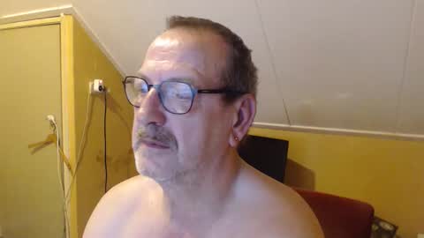 destelp online show from 10.04.25