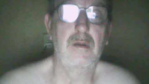 Snapshot of destelp chatting on 06.20.26 destelp online show from 06.20.26