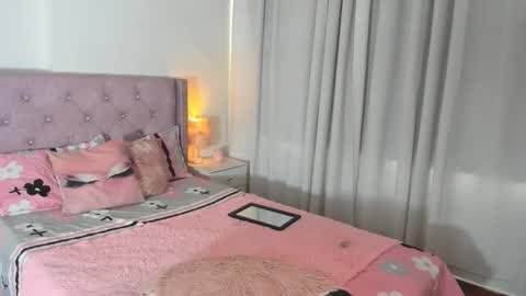 destinysweet21 online show from 02.25.26