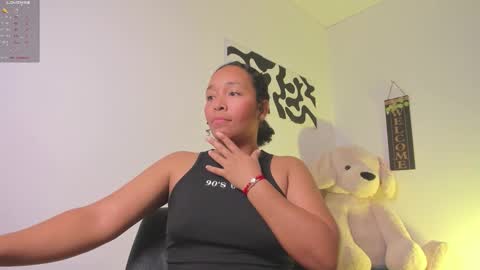 Snapshot of desty_y chatting on 02.05.26 desty_y online show from 02.05.26