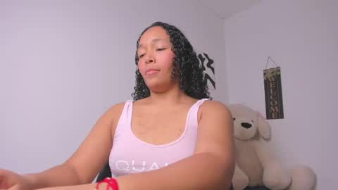 Snapshot of desty_y chatting on 02.24.26 desty_y online show from 02.24.26