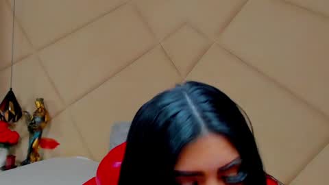 Snapshot of devashaqueen chatting on 12.22.24 Devasha online show from 12.22.24