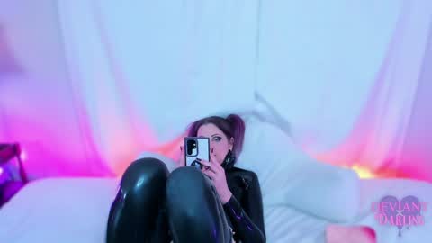 Snapshot of deviantxxxdarling chatting on 12.13.24 Lady Lydia aka DeviantxDarling online show from 12.13.24