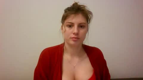 Snapshot of devil_maiden chatting on 04.09.26 Maiden online show from 04.09.26