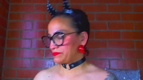 Snapshot of devil_taylorx chatting on 07.28.26 devil_taylorx online show from 07.28.26