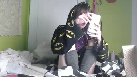 poutyangel online show from 11.04.25