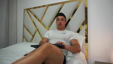 Devin Hunter online show from 10.02.25