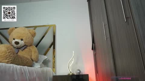 Devin Hunter online show from 11.29.25