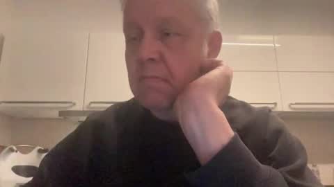 Snapshot of devon_nite chatting on 05.19.26 Devon online show from 05.19.26