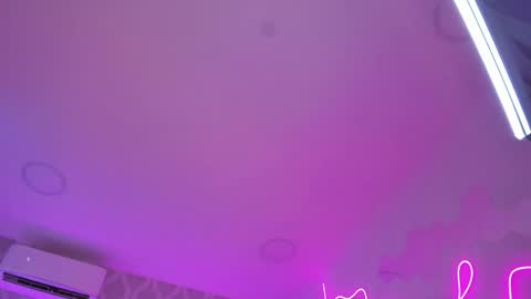 Snapshot of devoracook chatting on 11.10.25 DevoraCook online show from 11.10.25