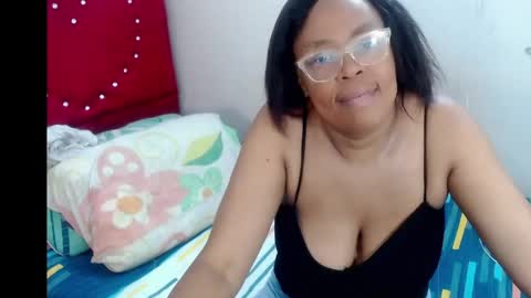 Snapshot of devorasexy2 chatting on 06.08.26 Devora.. online show from 06.08.26