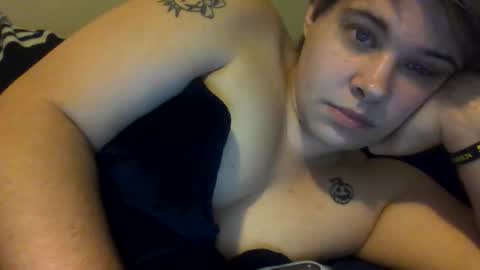 devykitten online show from 10.24.25