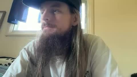 Snapshot of deweydreams chatting on 05.16.26 deweydreams online show from 05.16.26