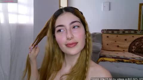 Snapshot of dexandlily chatting on 02.17.26 Dex and Lily online show from 02.17.26