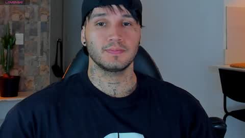 JULIAN online show from 03.31.26