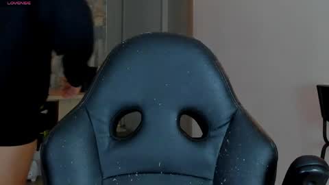 JULIAN online show from 04.30.26