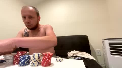 deznuts130 online show from 12.18.24