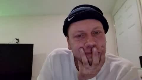 deznuts130 online show from 02.12.26