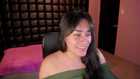 dhaniela naugthy online show from 12.16.25