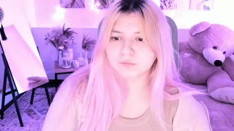 Snapshot of diaangell chatting on 02.08.26 Dia online show from 02.08.26