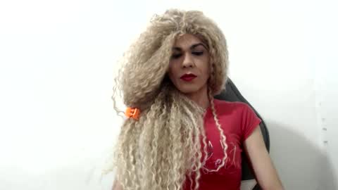 Snapshot of diabla_sexy22cm chatting on 10.18.25 diabla_sexy22cm online show from 10.18.25