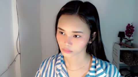 Snapshot of diamond_temptress chatting on 06.18.26 diamond_temptress online show from 06.18.26