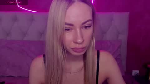 Diana  online show from 02.11.25