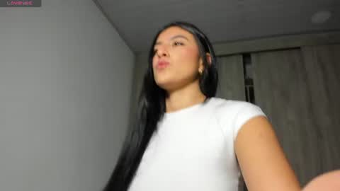 Snapshot of diana_jones_ chatting on 07.24.26 POCA online show from 07.24.26