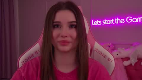 Diana online show from 02.25.25