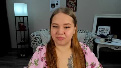 Snapshot of dianakristol chatting on 05.23.26 Diana online show from 05.23.26