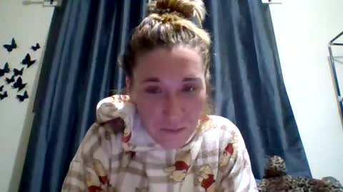 dianarussell864 online show from 10.24.25