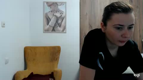 Snapshot of dianasmiey7 chatting on 06.03.26 dianasmiey7 online show from 06.03.26