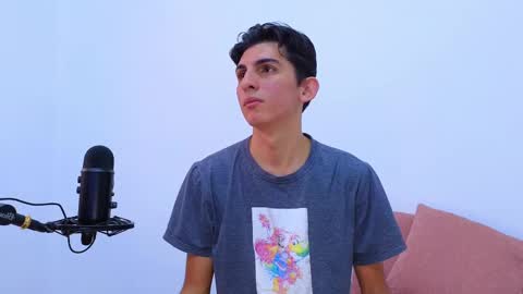 Ana  Leo online show from 02.24.25