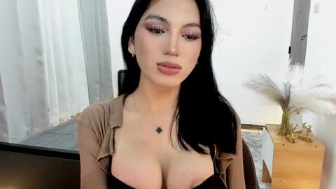 Kianna online show from 01.14.25