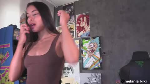 Melania   -    online show from 09.08.25