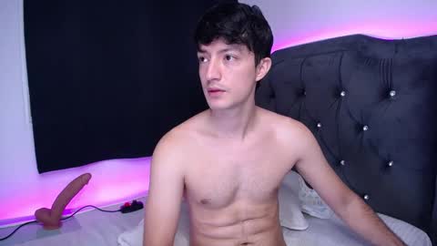 Snapshot of diaz_henr chatting on 02.04.26 Henry Diaz online show from 02.04.26