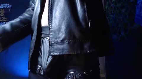 DICAPRIO online show from 11.08.25