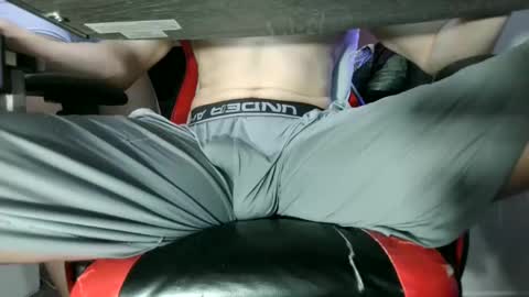 Dick And Muscle online show from 01.15.26