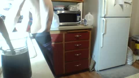 Snapshot of dickem_down_dman420 chatting on 06.18.26 D online show from 06.18.26
